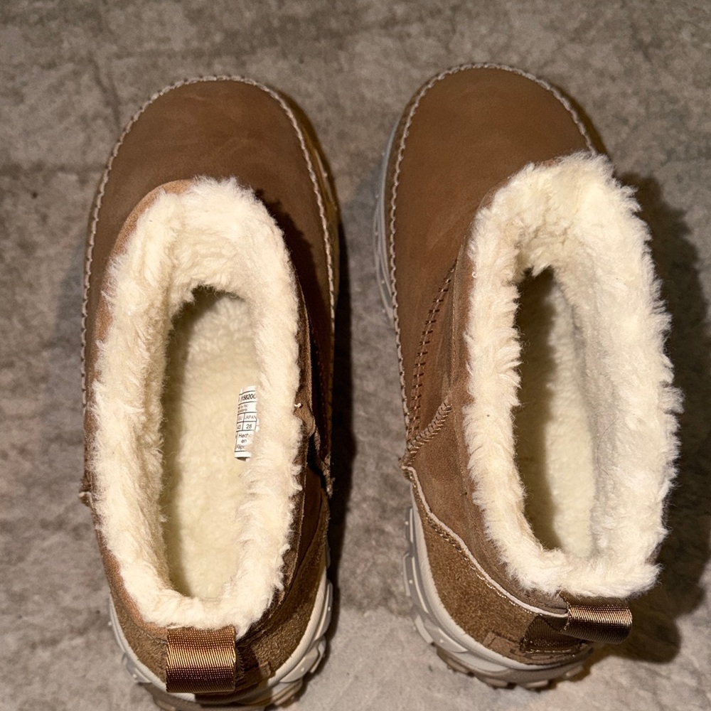 UGG® All-Gender Venture Daze Ultra Mini Boot - Chestnut - Picture 7 of 8